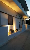 Koukounari Rooms