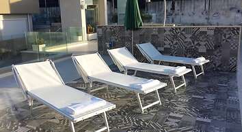 Zeus Residence Hotel