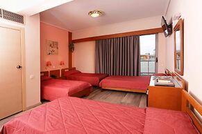Xenophon Hotel