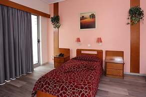 Xenophon Hotel
