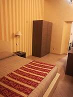 Excellence Suite