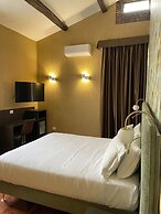Excellence Suite