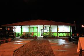 Hostal Girasoles