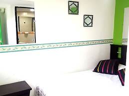 Hostal Girasoles