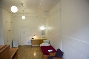 Residence Grey Nuns by Concordia University