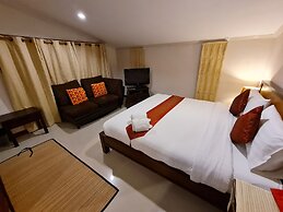 Thiva Pool Villa Hua Hin