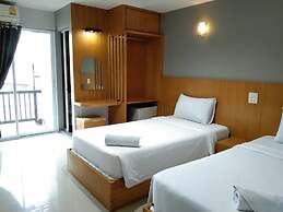 AtMe2 Hotel