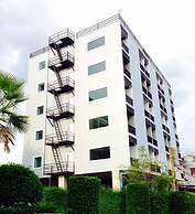 AtMe2 Hotel