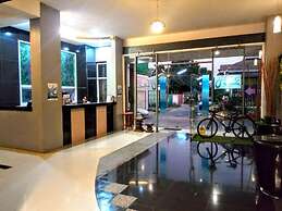 AtMe2 Hotel