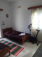 Kavousanos Apartments