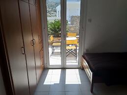 Kavousanos Apartments
