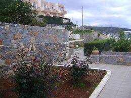 Kavousanos Apartments