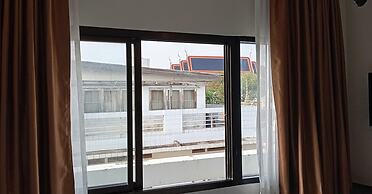 Chetuphon Gate