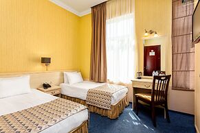 Hotel Sharden