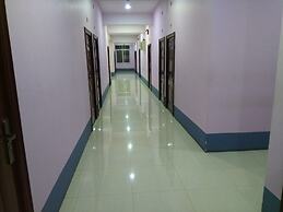 Man Shwe Li Hotel