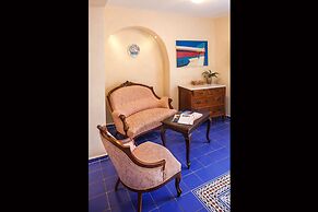 In Camera Art Boutique Hotel