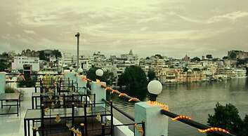 Hotel Hanuman Ghat