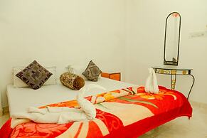 Hotel Hanuman Ghat
