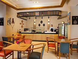 MIRABELL HOTEL