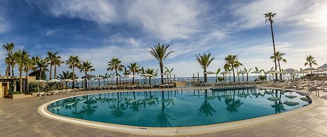 Aria Resort & Spa