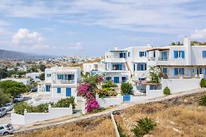 Cleopatra Seaside Homes Paros