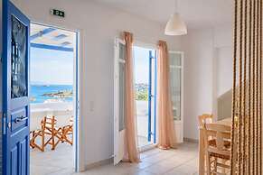 Cleopatra Seaside Homes Paros