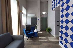 Hotel Al Campanile - Luxury Suites & Apartments