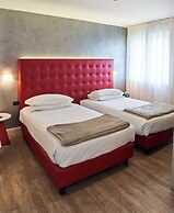 Hotel Al Campanile - Luxury Suites & Apartments