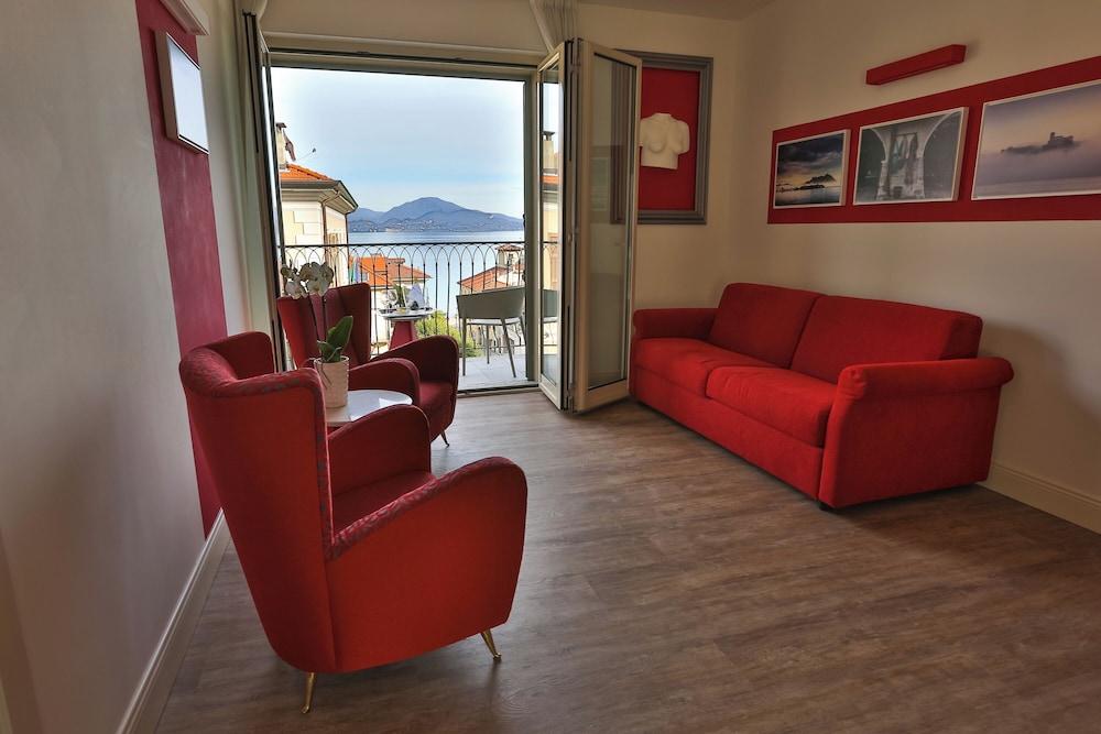 Hotel Al Campanile - Luxury Suites & Apartments