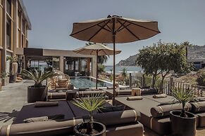 Sun Hotel by En Vie Beach - Adults Only