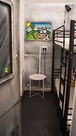 Igloo Hybrid - Hostel
