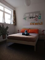 Igloo Hybrid - Hostel
