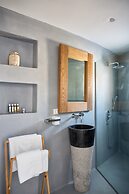 Blue Sand Boutique Hotel & Suites