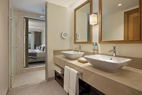 Titanic Luxury Collection Bodrum