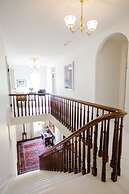 Woodbourne Inn