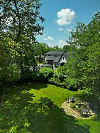 Woodbourne Inn