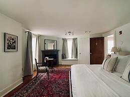 Woodbourne Inn