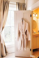 Woodbourne Inn