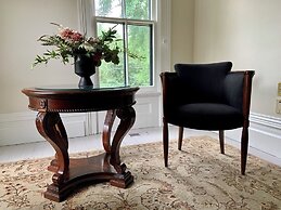 Woodbourne Inn
