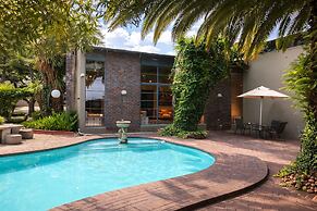 African Moon Corporate House