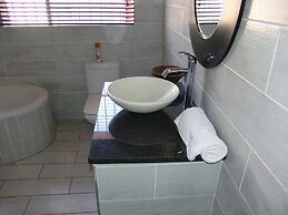 African Moon Corporate House