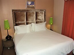 African Moon Corporate House