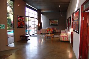 African Moon Corporate House