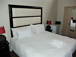 African Moon Corporate House