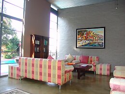 African Moon Corporate House
