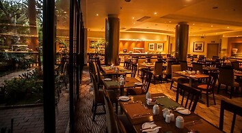 Garden Court Hatfield