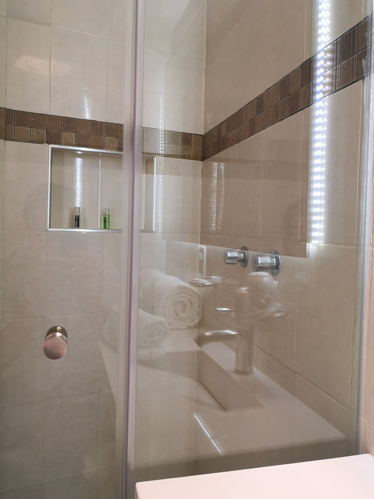Metropoli Suites Ejecutivas