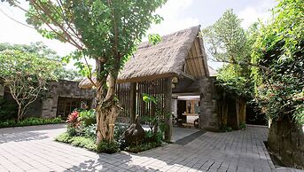 Tejaprana Resort & Spa