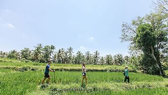 Tejaprana Resort & Spa