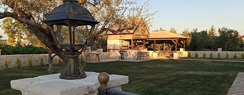 Agro Art Boutique & Luxury Villas